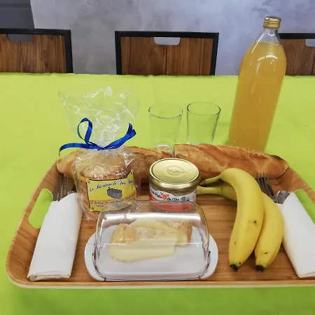 Le Making Of D'hotes Insolites Et Familiales Thairé