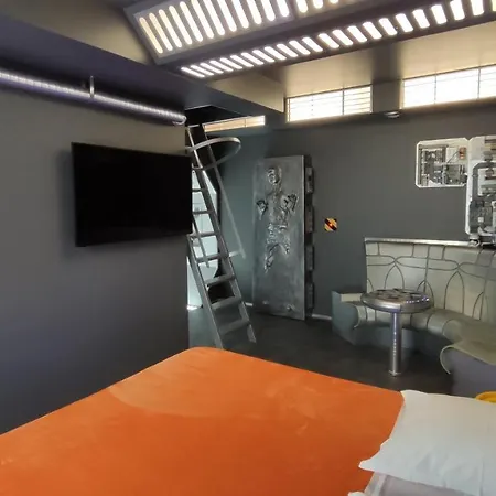 Le Making Of D'hotes Insolites Et Familiales 3* Thairé