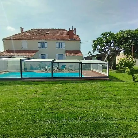 Le Making Of D'hotes Insolites Et Familiales Frühstückspension