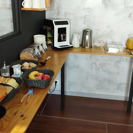 לינה וארוחת בוקר Le Making Of D'hotes Insolites Et Familiales
