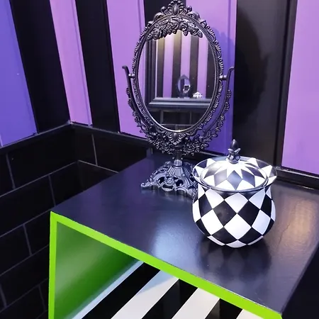 Le Making Of D'hotes Insolites Et Familiales *