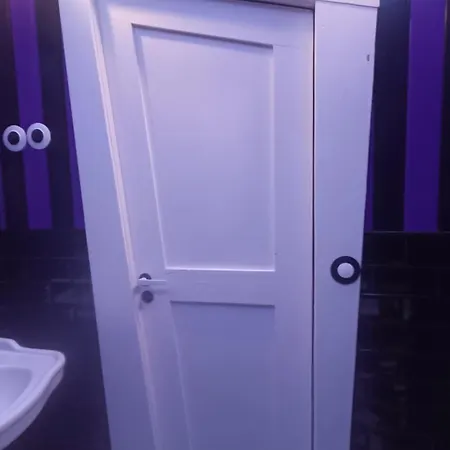 Le Making Of D'hotes Insolites Et Familiales