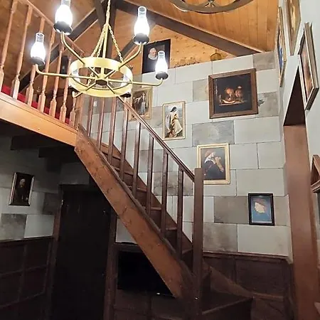 Le Making Of D'hôtes Insolites Et Familiales Couette-café