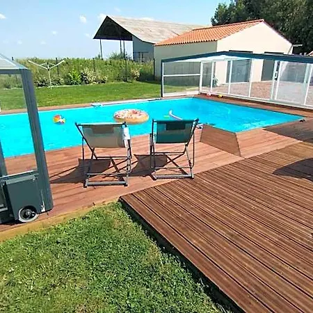 Le Making Of D'hôtes Insolites Et Familiales Thairé