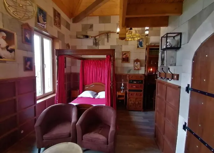 Bed & Breakfast Le Making Of D'hotes Insolites Et Familiales