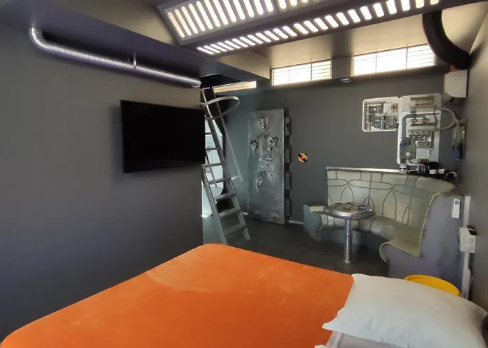 Le Making Of D'hotes Insolites Et Familiales 3* Thaire