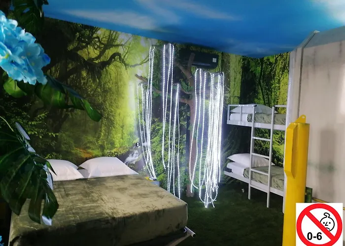 Le Making Of D'hotes Insolites Et Familiales Bed & Breakfast 3*