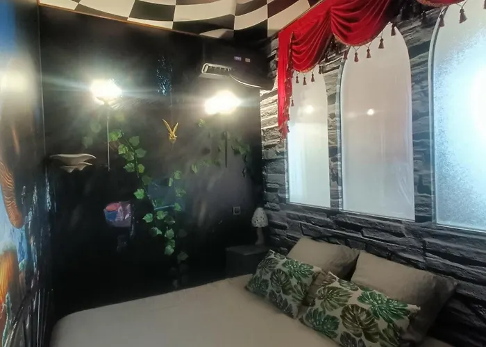 Le Making Of D'hotes Insolites Et Familiales Bed & Breakfast Thaire